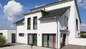 Einfamilienhaus mit versetztem Pultdach über zwei Geschossen und Solaranlage